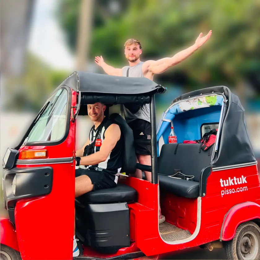 Cabrio tuk-tuk rental for One Day Package touring Sri Lanka